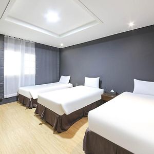 Deluxe Dreibettzimmer